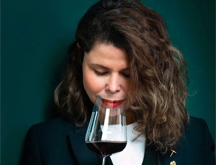 DE MULHER PRA MULHER